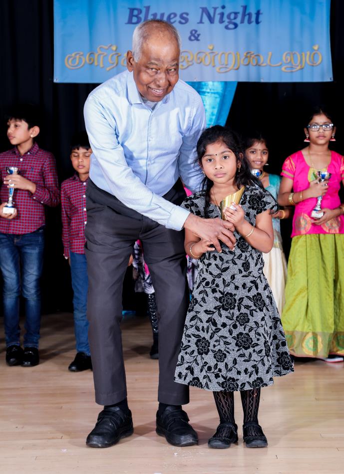 வல்வை நலன்புரிச்சங்கத்தின் (ஜ.இ) குளிர்கால ஒன்றுகூடலும் புளுஸ் நைட்ரும் – புகைப்படங்கள் 2