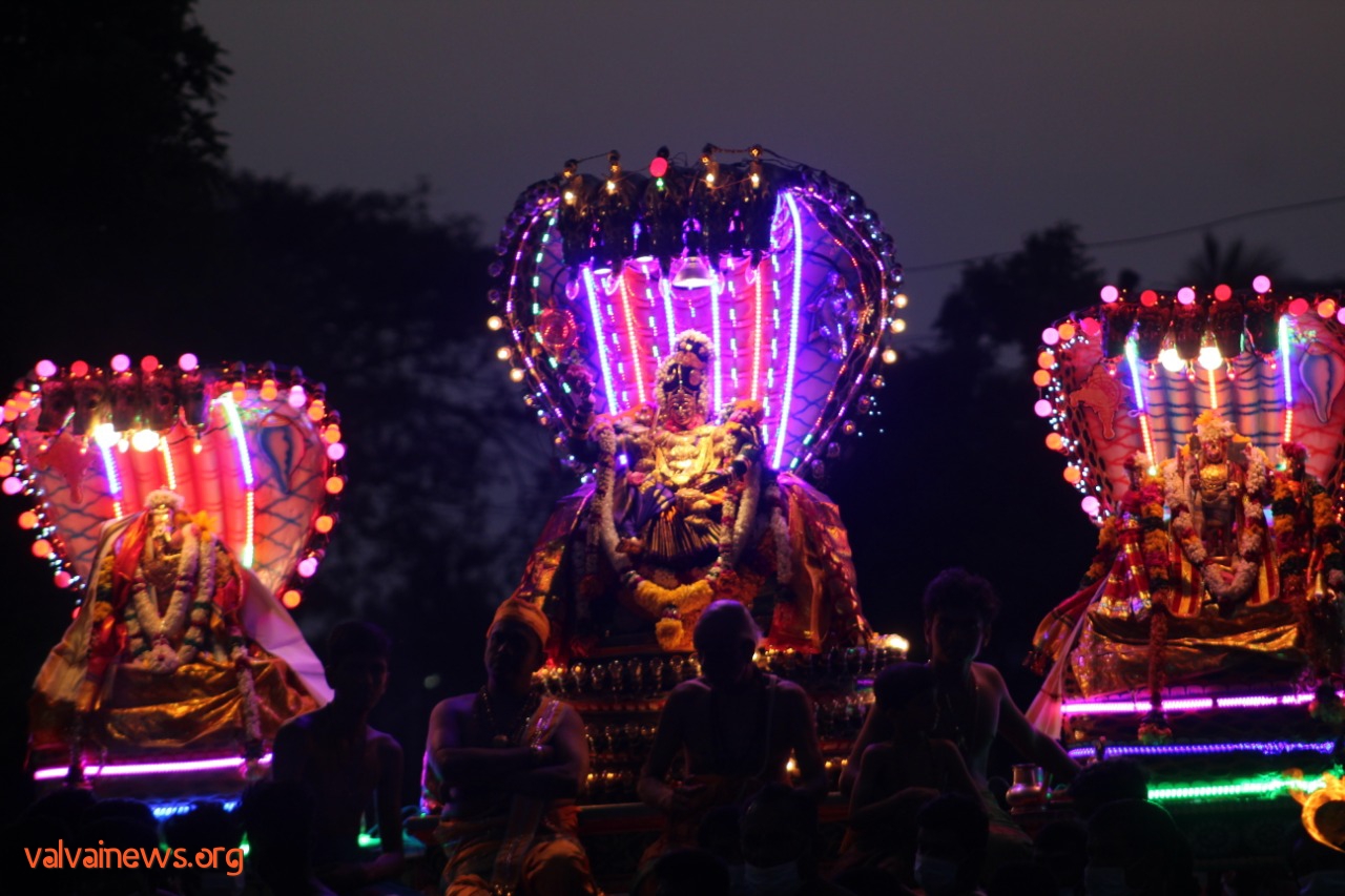 வல்வை ஸ்ரீ முத்துமாரி அம்மன் ஒன்பதாம் நாள் இரவுத்திருவிழா – பகுதி 2