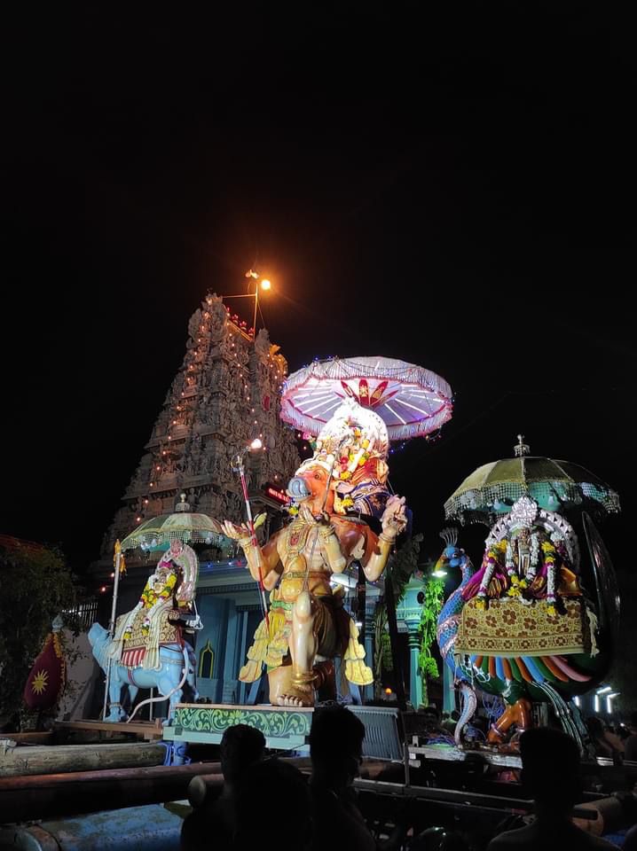 வல்வை ஸ்ரீ வாலாம்பிகா சமேத வைத்தீஸ்வர சுவாமி ஆலய 7ம் நாள் இரவு திருவிழா