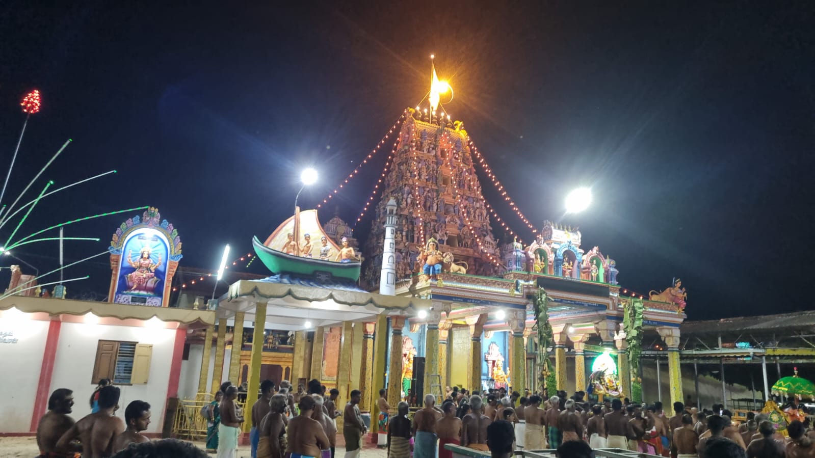 வல்வை முத்துமாரி அம்மன் ஆலய 2ம் நாள் இரவுத்திருவிழா 22.04.2023 பகுதி2